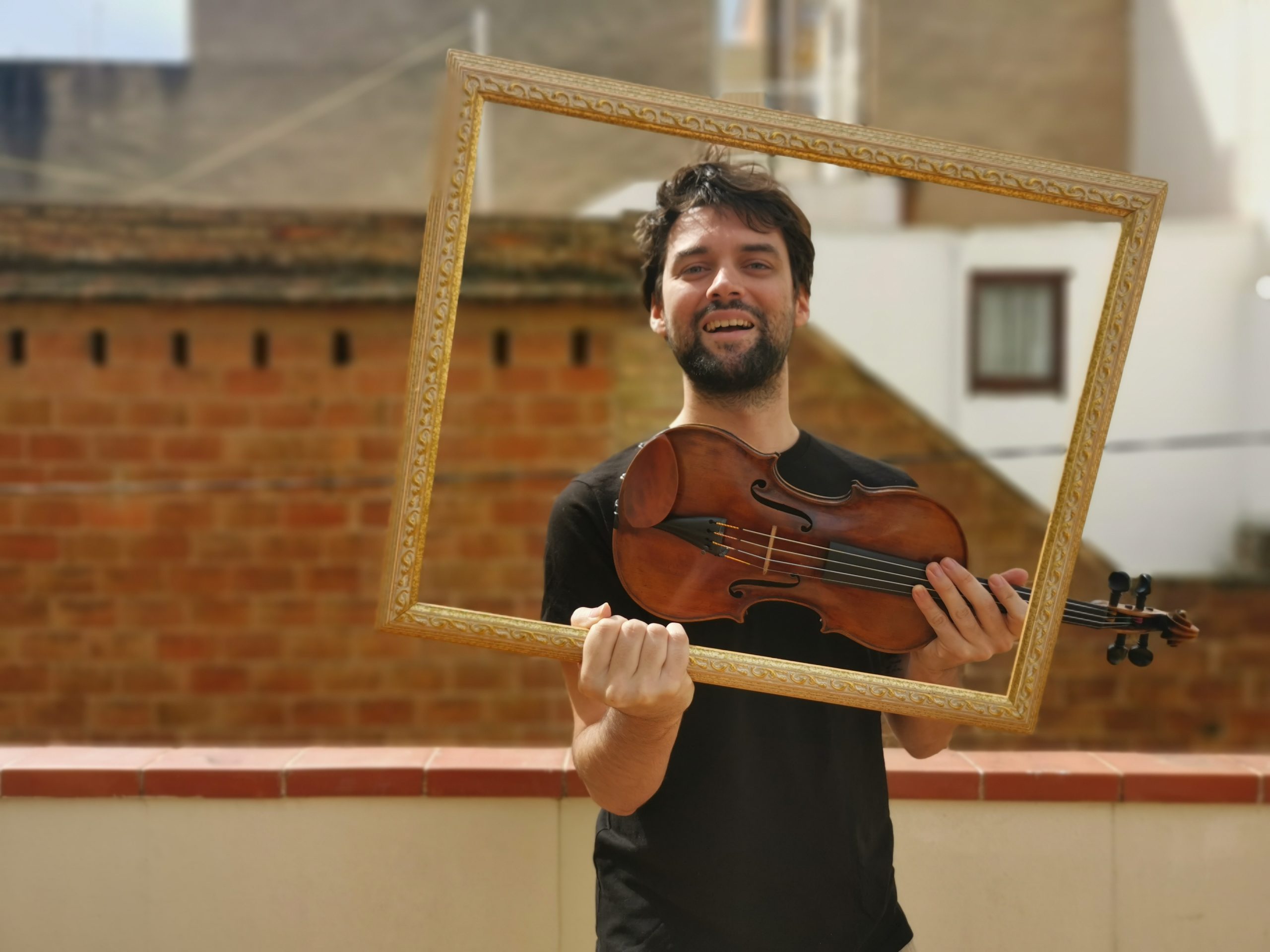 ÁLVAR LLUSÁ-DAMIANI
